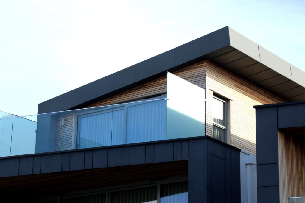 Maison d'architecte ensoleillée